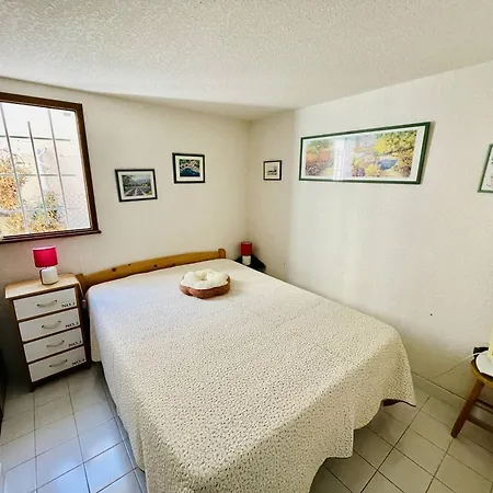 Cap D'agde : A Pied, Piscine, Parking, Terrasse - Fr-1-723-140